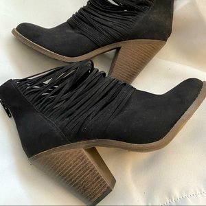 Heeled ankle boots Fergalicious by Fergie sz 7.5 black suede